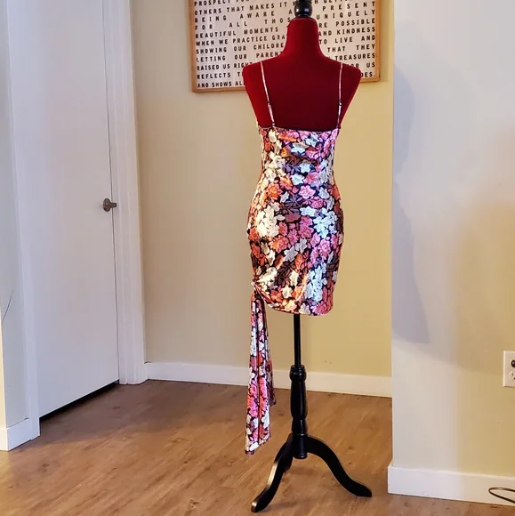 CINQ A SEPT women's dress - Picture 2 of 2